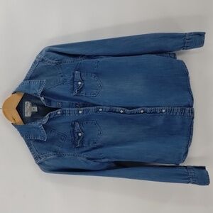 WHOAU Denim Shirt size Medium California Dream snap down long sleeve pockets